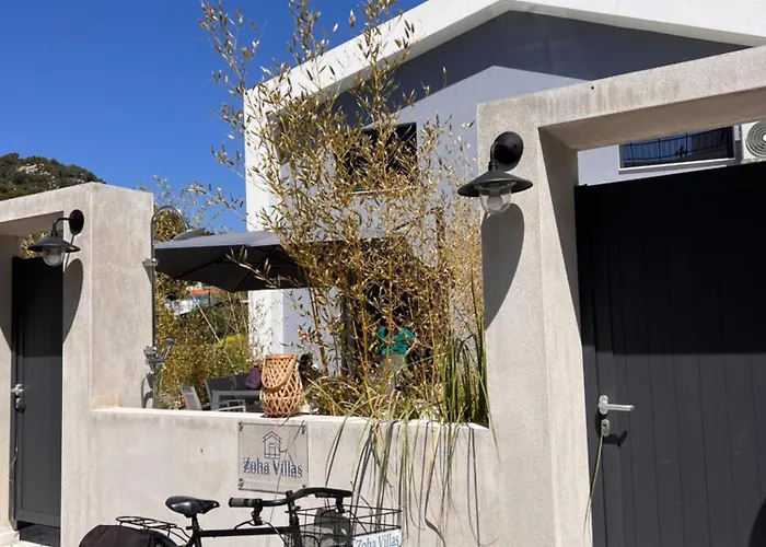Zohavillas White * Toróni