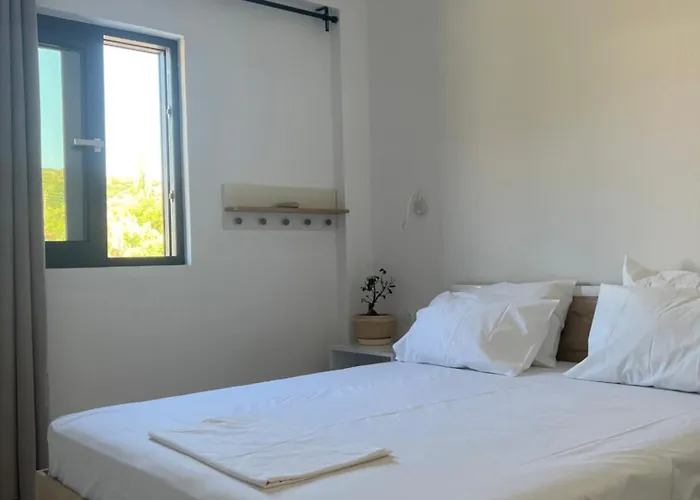 Zohavillas White Villa Toroni