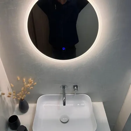 Zohavillas White * Τορώνη