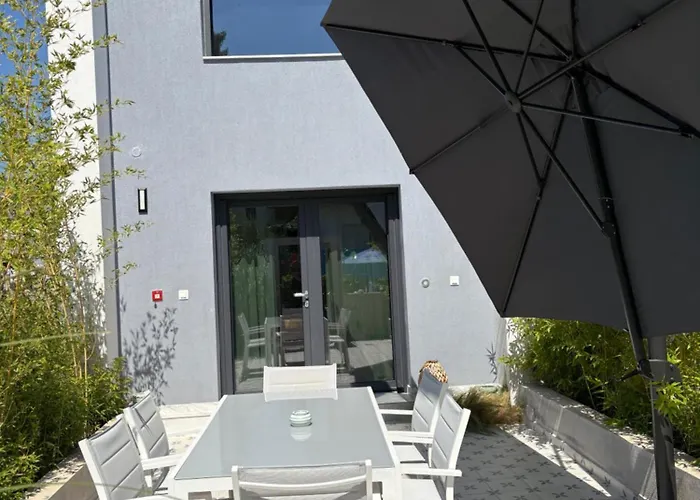 Zohavillas White * Torone
